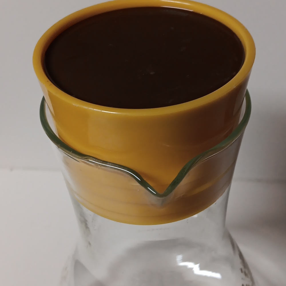 Pyrex juice decanter - Picture 2 of 7
